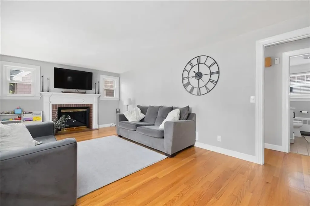 125 Fiske Avenue Cumberland RI 02864