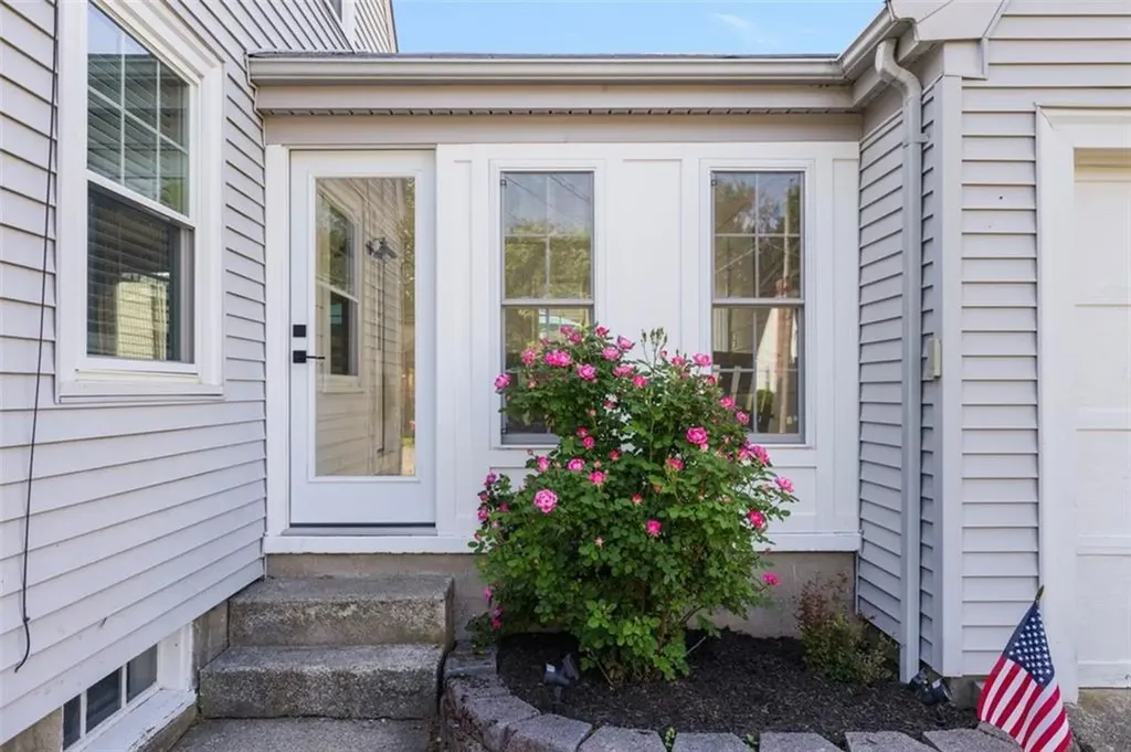 125 Fiske Avenue Cumberland RI 02864