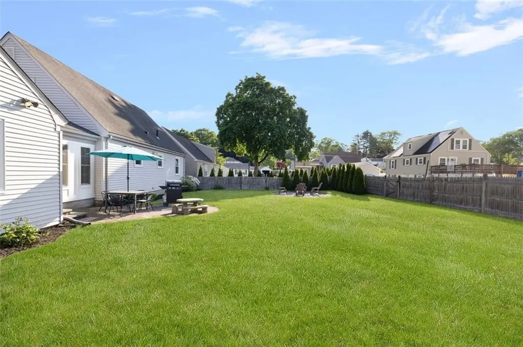 125 Fiske Avenue Cumberland RI 02864