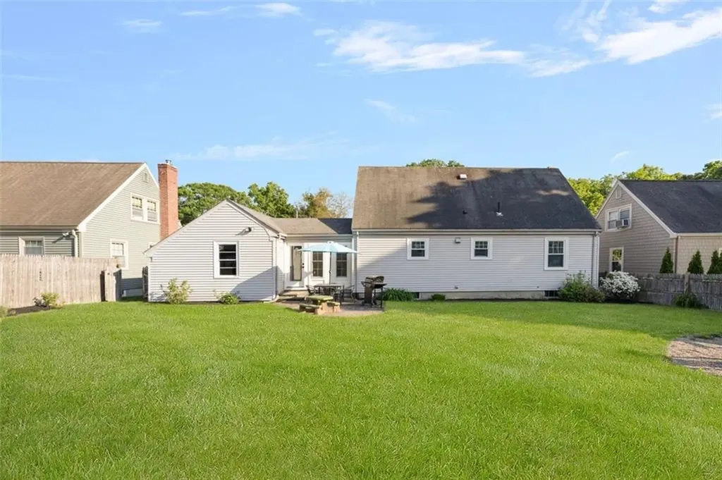 125 Fiske Avenue Cumberland RI 02864
