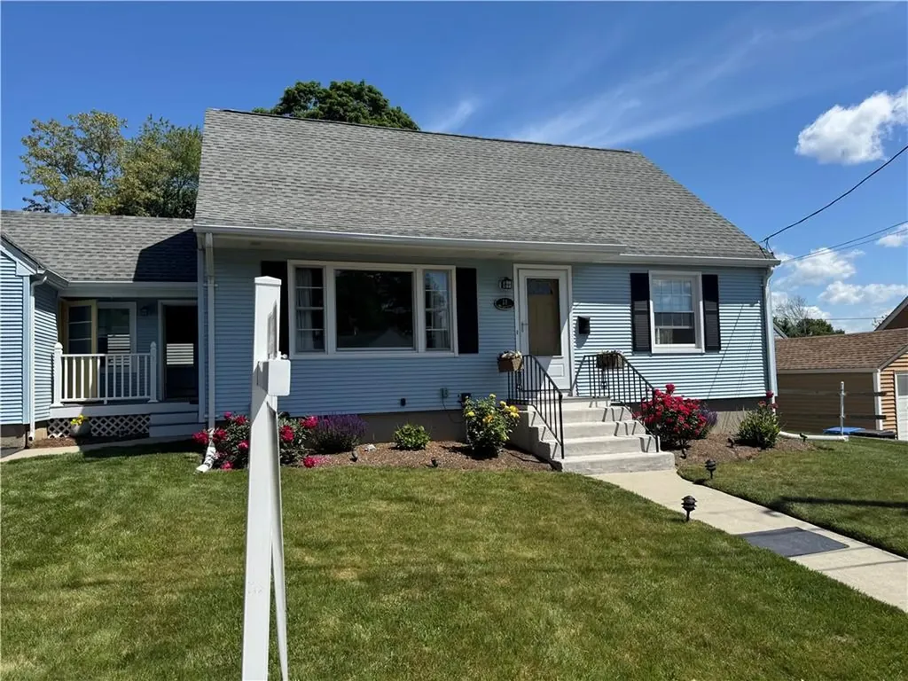 11 Bellevue Drive Cranston RI 02920