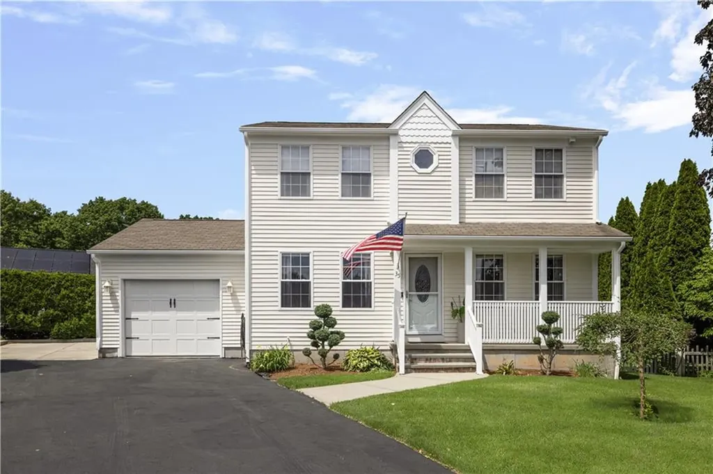 35 Gianna Drive Cranston RI 02921