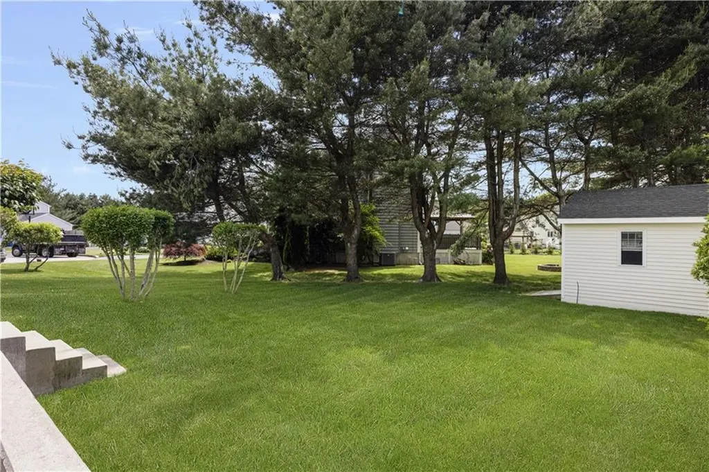 35 Gianna Drive Cranston RI 02921