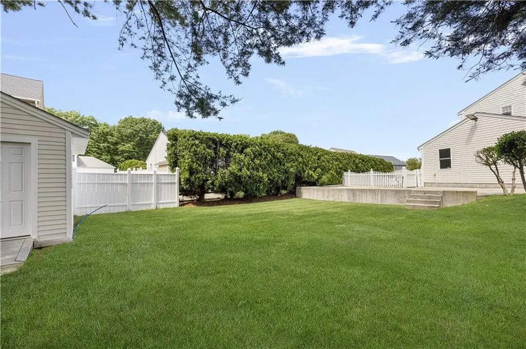 35 Gianna Drive Cranston RI 02921