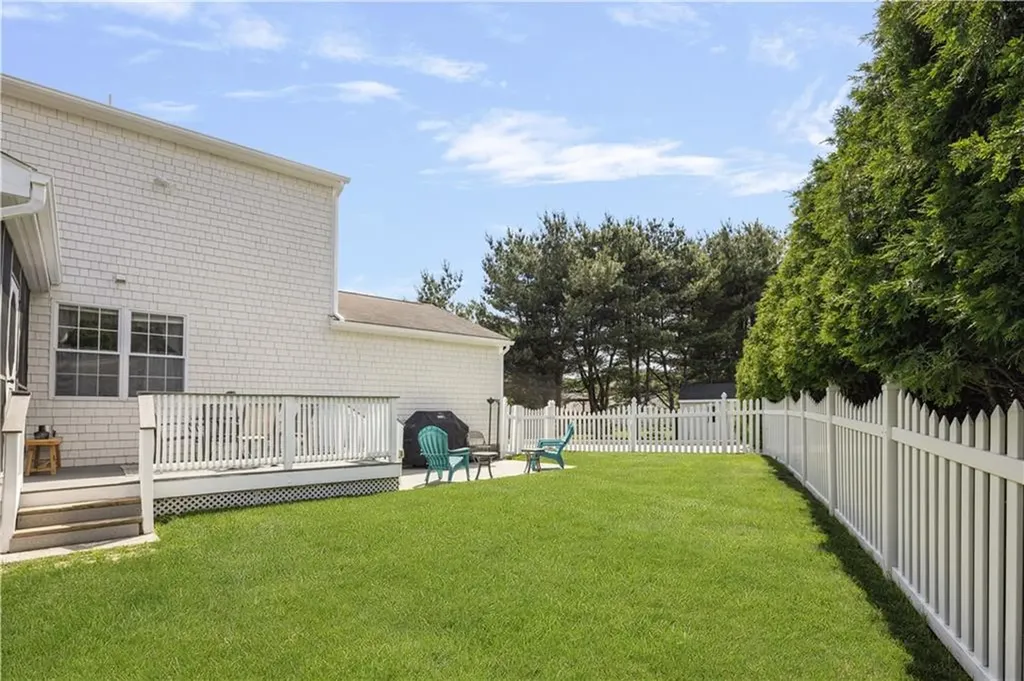 35 Gianna Drive Cranston RI 02921