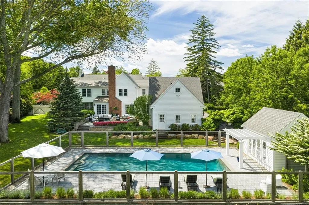 204 Rumstick Road Barrington RI 02806