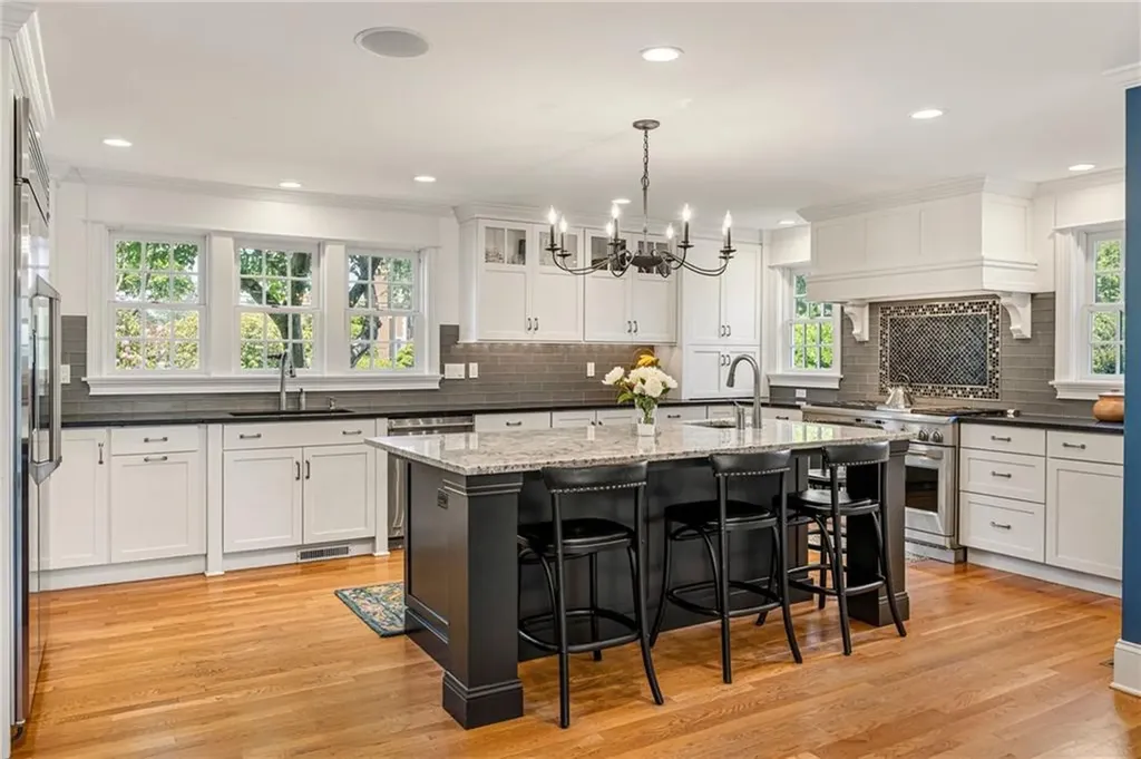 204 Rumstick Road Barrington RI 02806