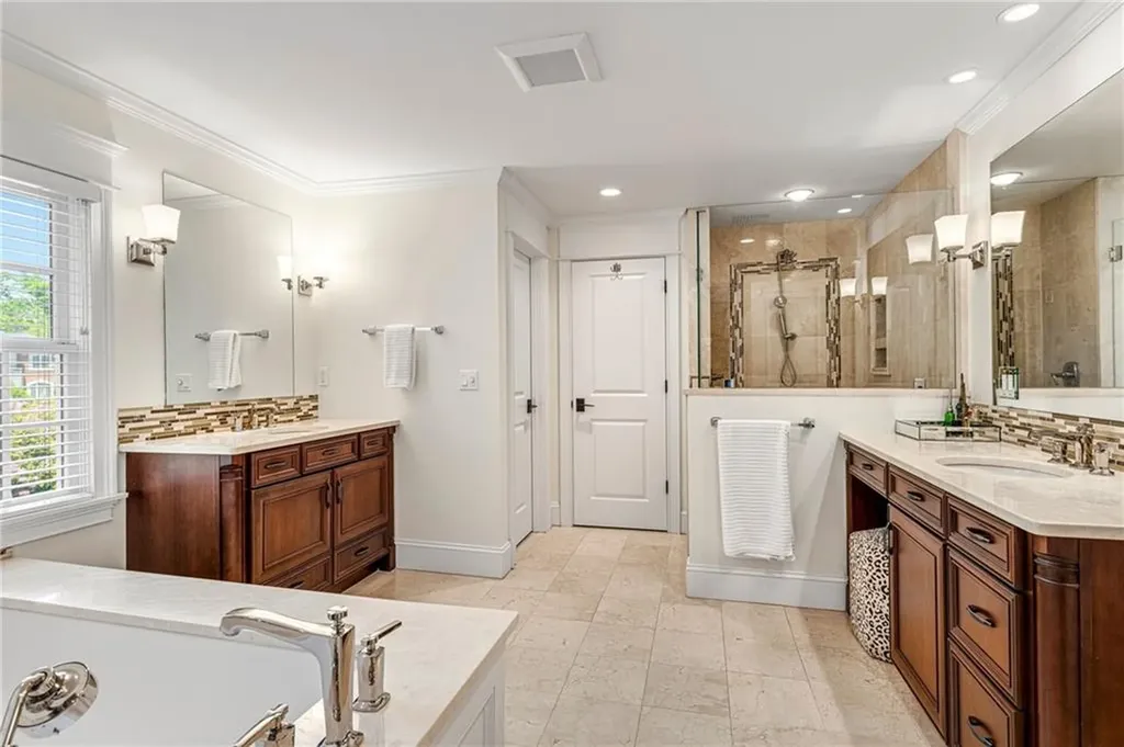 204 Rumstick Road Barrington RI 02806