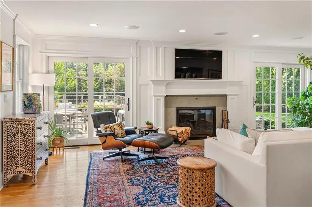 204 Rumstick Road Barrington RI 02806
