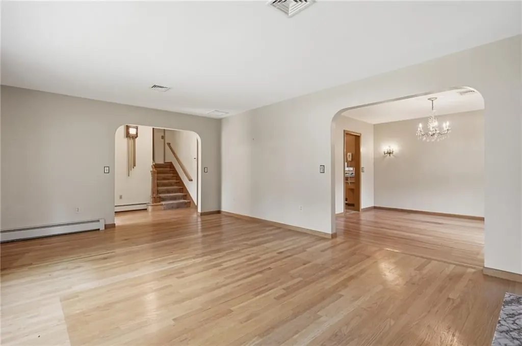 183 Lawn Street Providence RI 02908