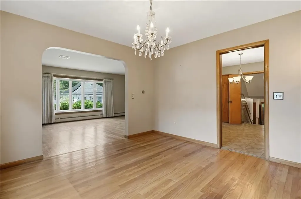 183 Lawn Street Providence RI 02908