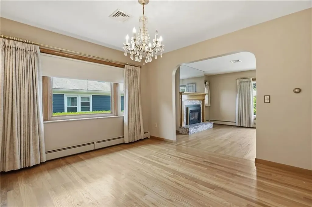 183 Lawn Street Providence RI 02908