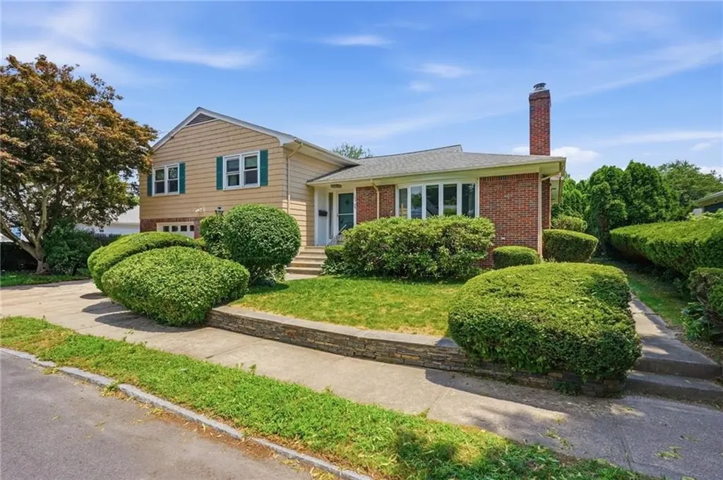 183 Lawn Street Providence RI 02908