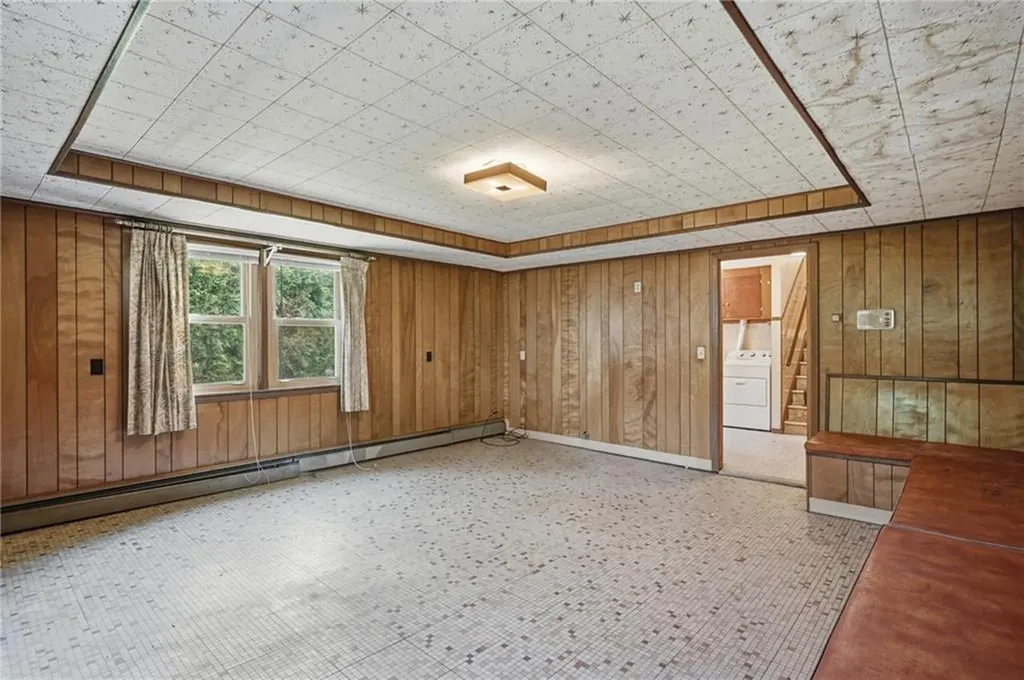 183 Lawn Street Providence RI 02908