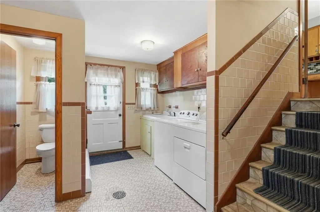183 Lawn Street Providence RI 02908