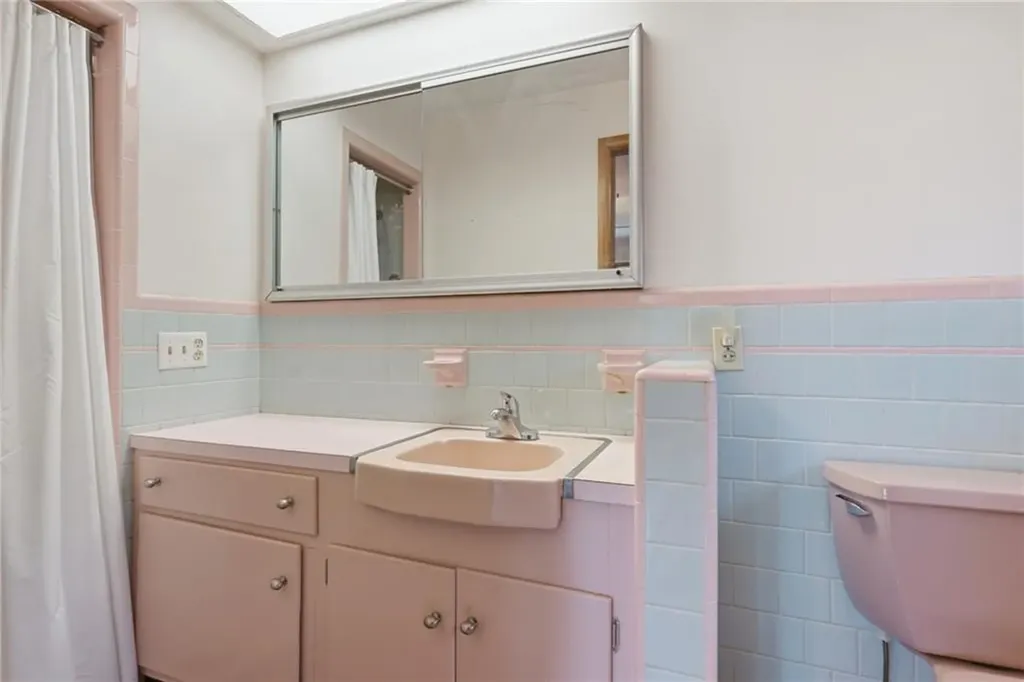 183 Lawn Street Providence RI 02908