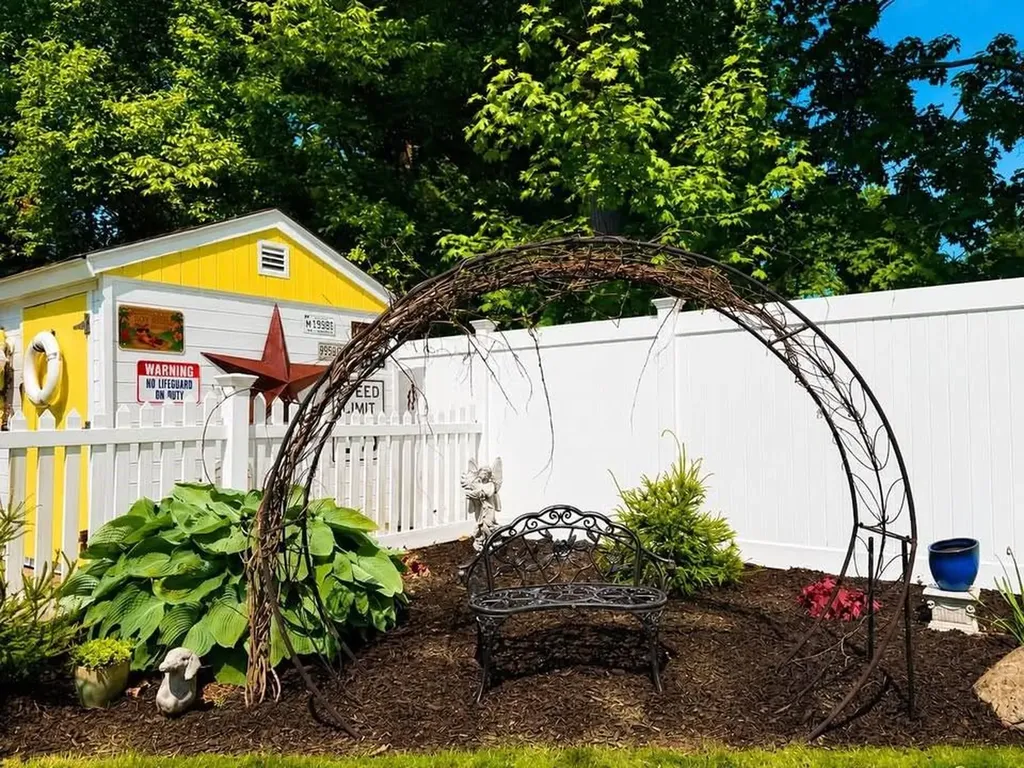 229 Highland Avenue Attleboro MA 02703