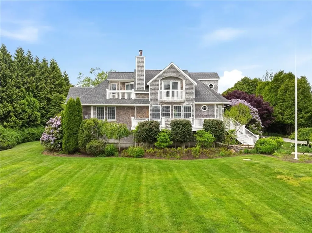 112 West Willow Lane Charlestown RI 02813