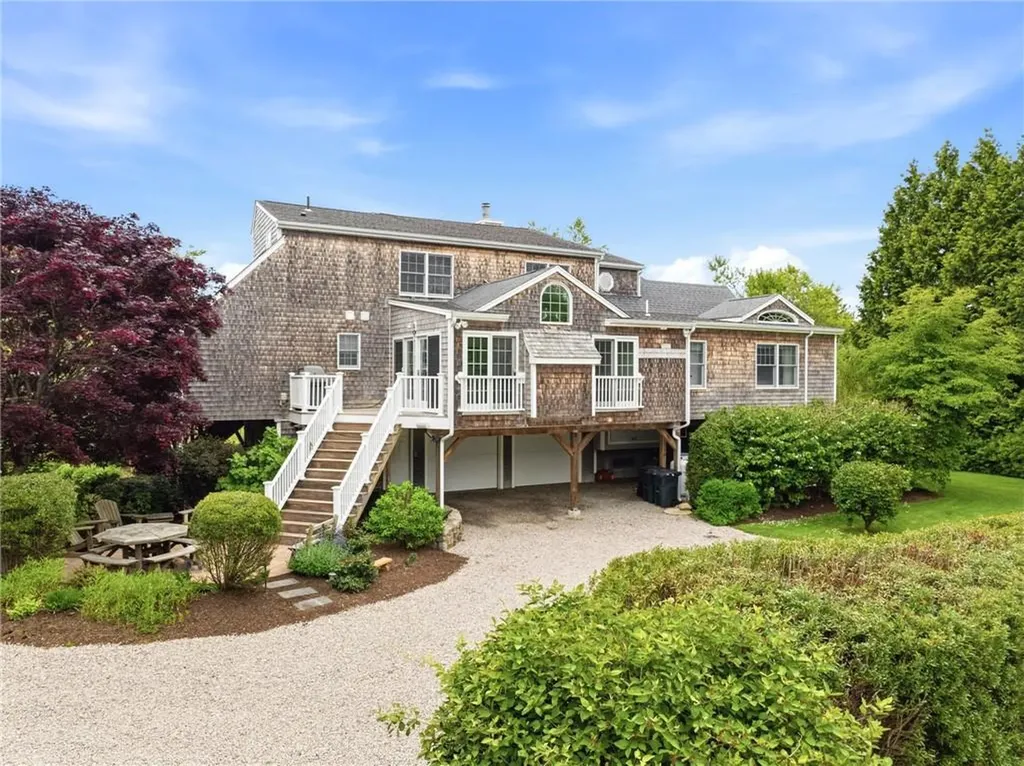 112 West Willow Lane Charlestown RI 02813