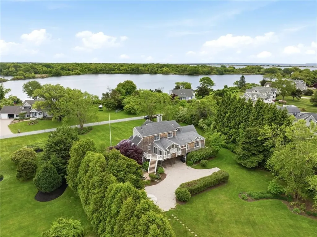 112 West Willow Lane Charlestown RI 02813