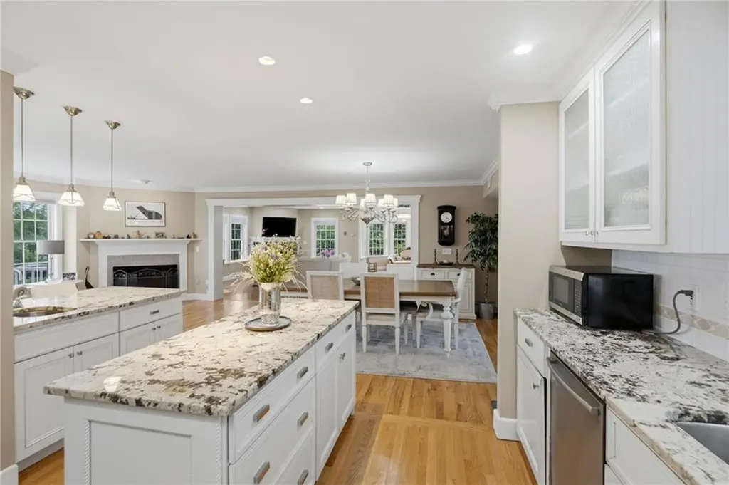 112 West Willow Lane Charlestown RI 02813