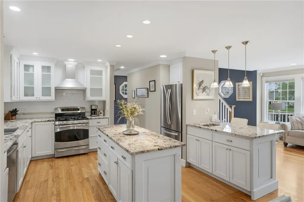 112 West Willow Lane Charlestown RI 02813