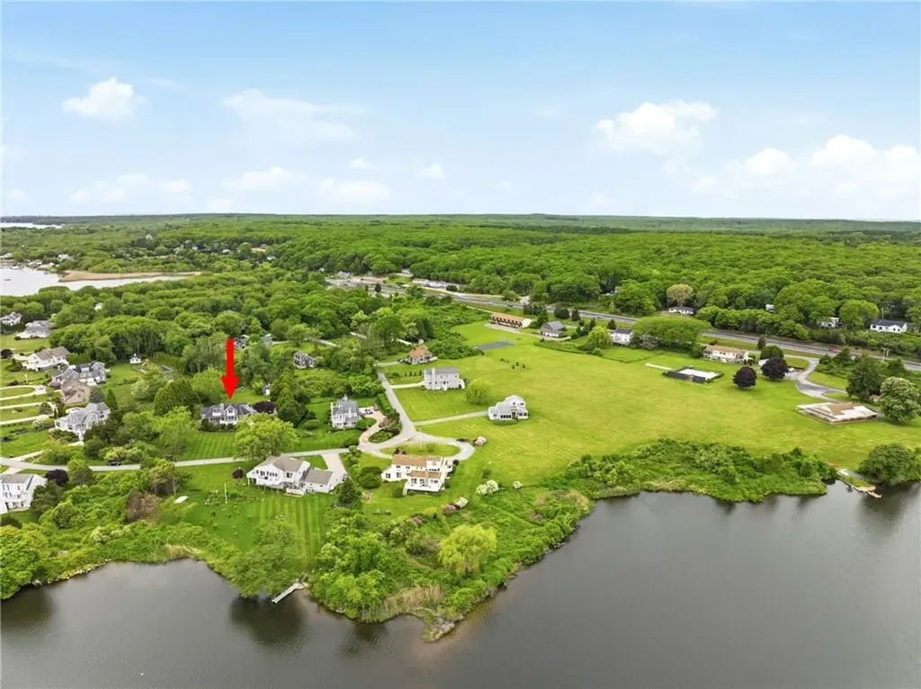 112 West Willow Lane Charlestown RI 02813