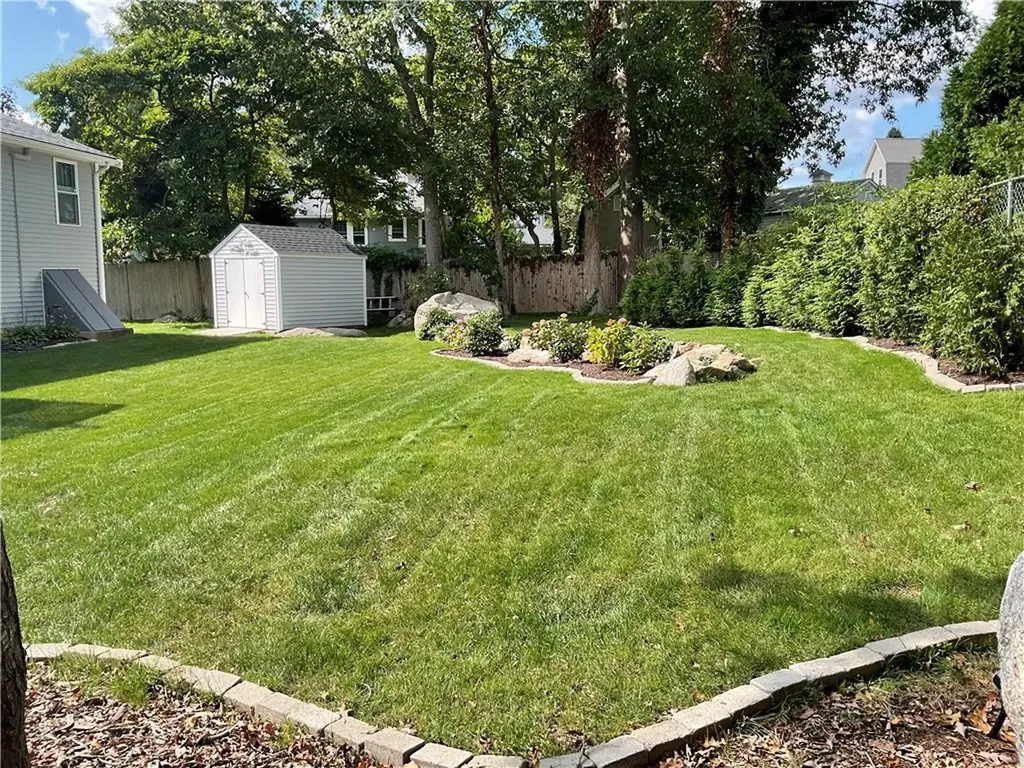 15 Grove Street Fairhaven MA 02719