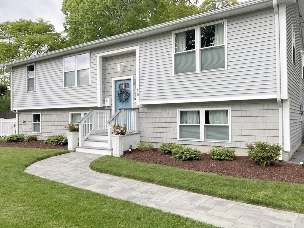 15 Grove Street Fairhaven MA 02719