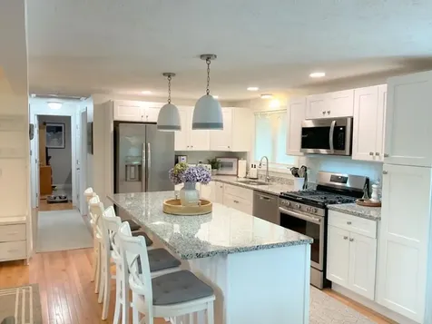 15 Grove Street Fairhaven MA 02719