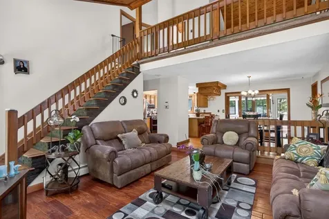 190 Stoney Hollow Road Tiverton RI 02878