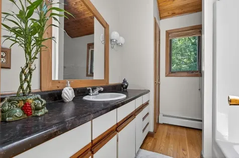 190 Stoney Hollow Road Tiverton RI 02878