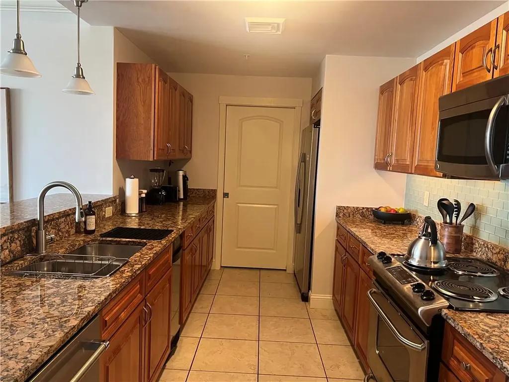 333 Atwells Avenue Providence RI 02903