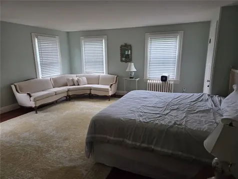 45 Woodlawn Avenue Bristol RI 02809