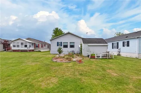 96 Songbird Lane Tiverton RI 02878