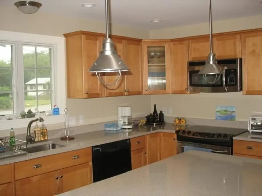 37 Hull Street South Kingstown RI 02879