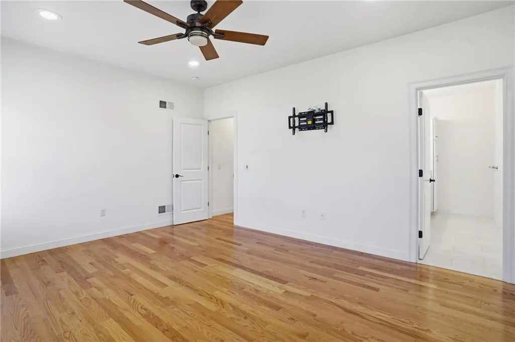 1291 Central Avenue Johnston RI 02919