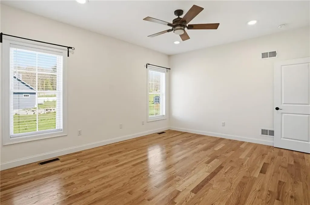 1291 Central Avenue Johnston RI 02919