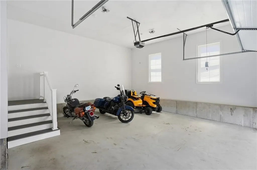 1291 Central Avenue Johnston RI 02919