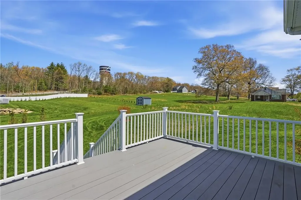 1291 Central Avenue Johnston RI 02919