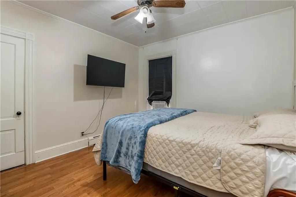 32 Vine Street Woonsocket RI 02895