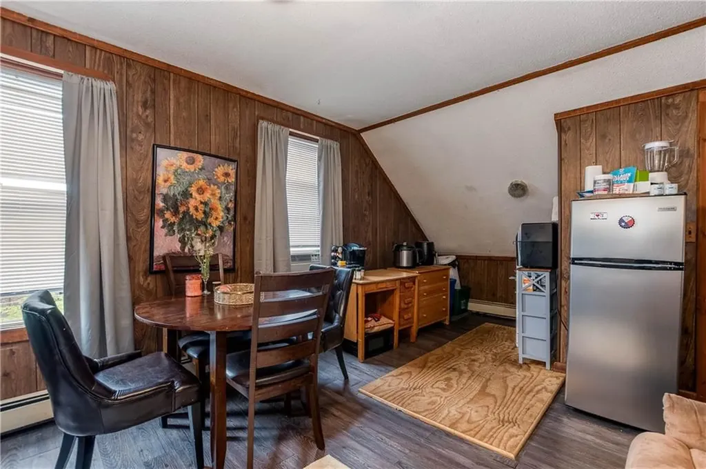 32 Vine Street Woonsocket RI 02895