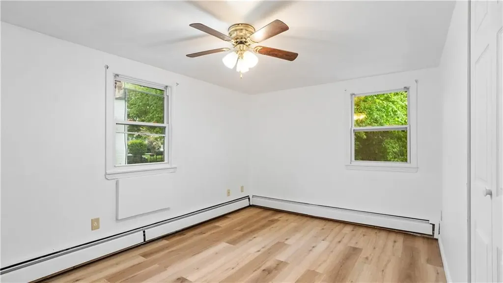 27 Gillen Avenue North Providence RI 02904