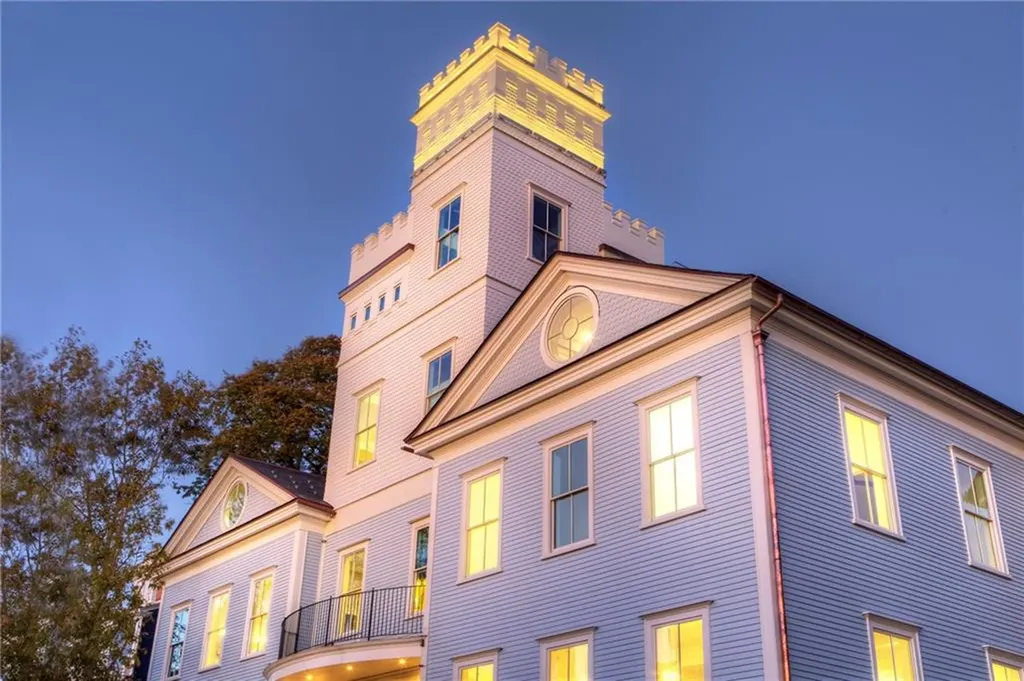 50 School Street Newport RI 02840