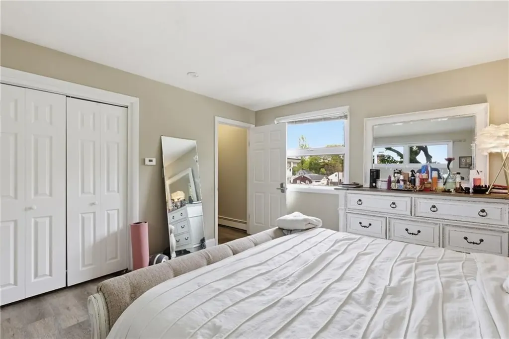 27 Hemlock Avenue Cranston RI 02910