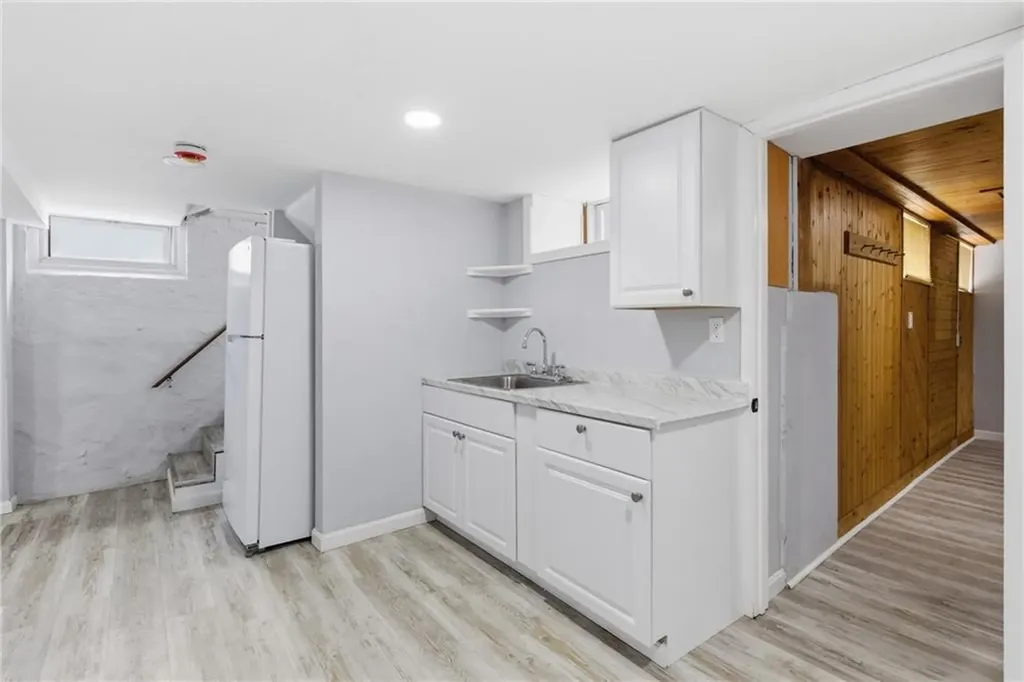 27 Hemlock Avenue Cranston RI 02910