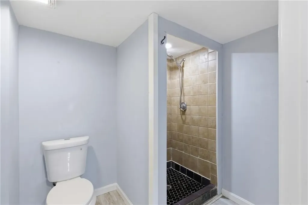 27 Hemlock Avenue Cranston RI 02910