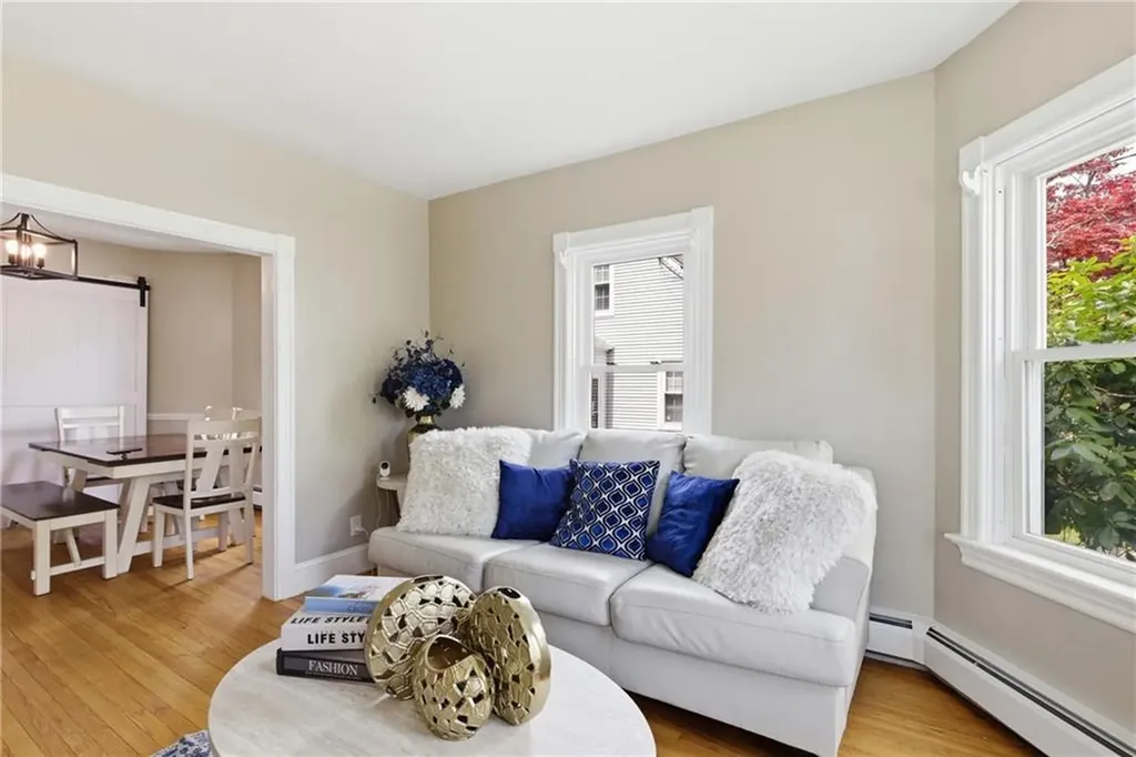 27 Hemlock Avenue Cranston RI 02910