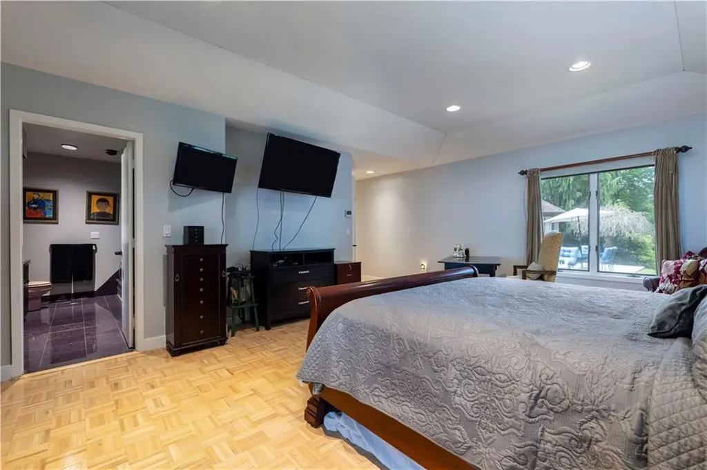 140 White Birch Circle Scituate RI 02831
