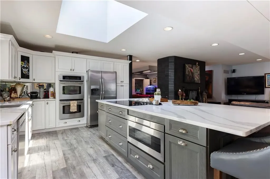 140 White Birch Circle Scituate RI 02831